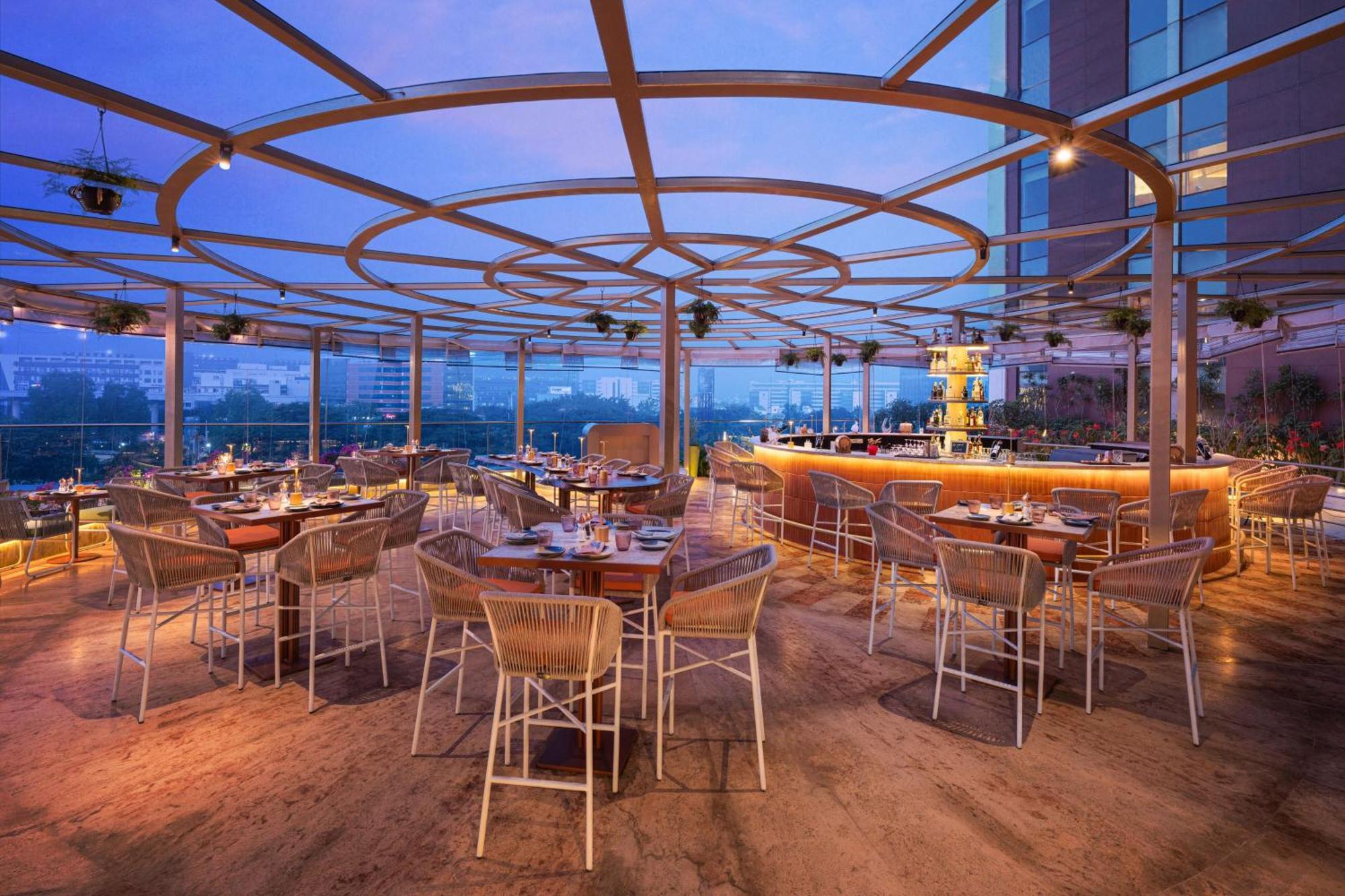 Hotel Aloft Bengaluru Outer Ring Road Exterior foto