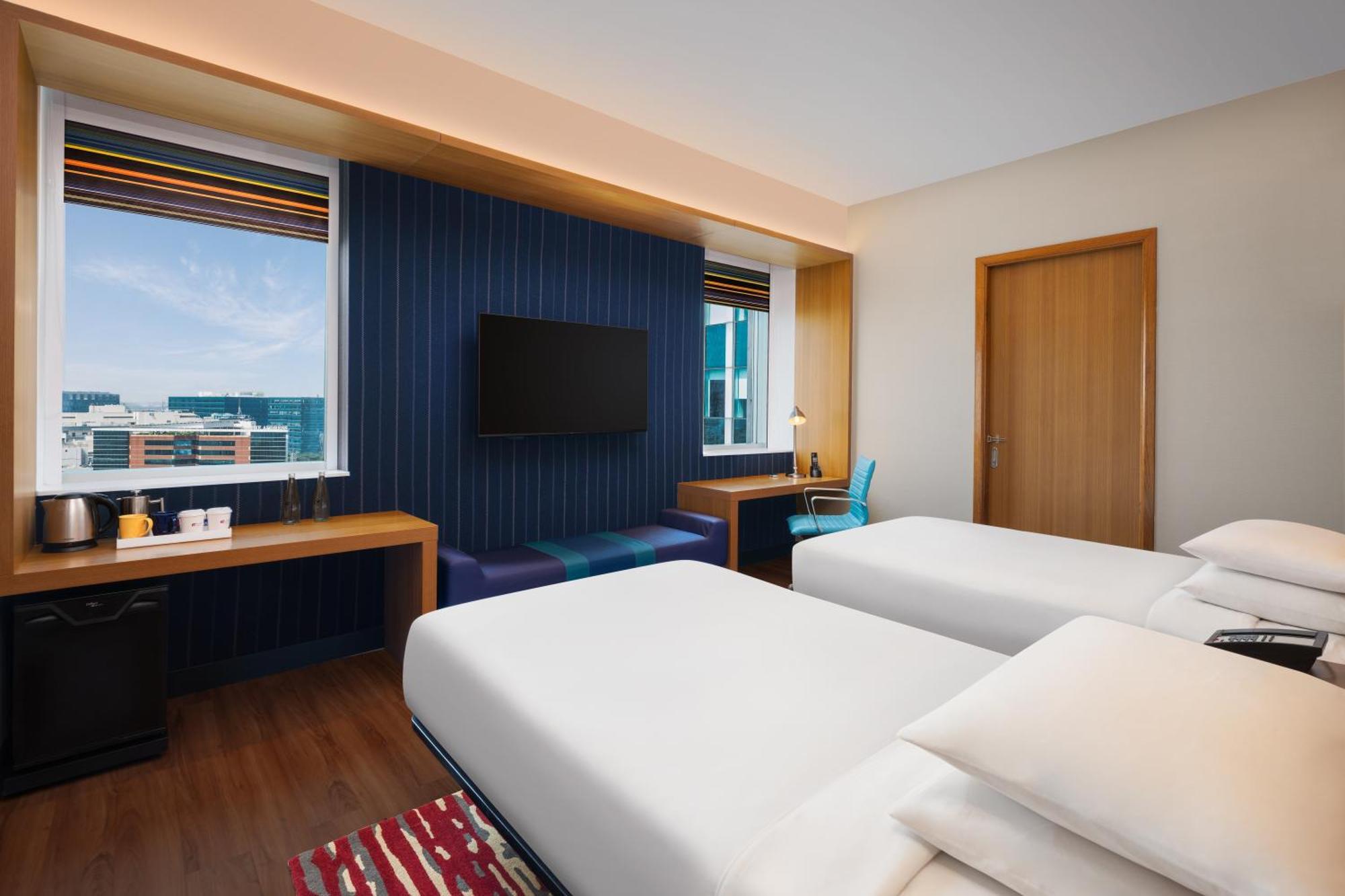 Hotel Aloft Bengaluru Outer Ring Road Exterior foto